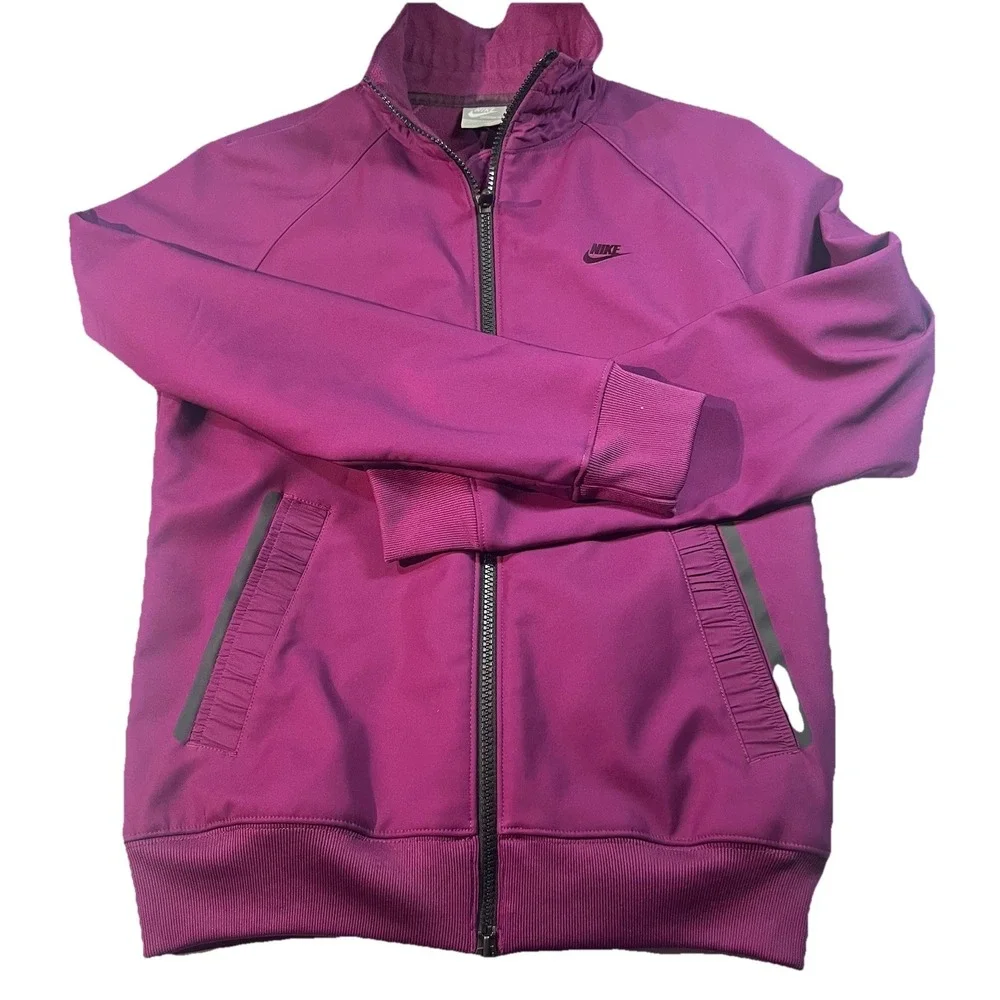 Nike Women's Soft Shell Jacket Size‎ Small Plum Magenta EUC